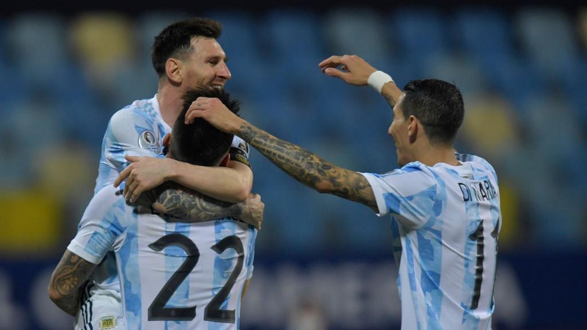 Lionel Messi masih menjadi pembeda di Timnas Argentina. (Foto: Getty Images/Pedro Vilela)