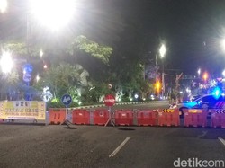 Polisi Tutup Jalan Lebih Awal Saat PPKM Darurat di Surabaya, Ini Alasannya