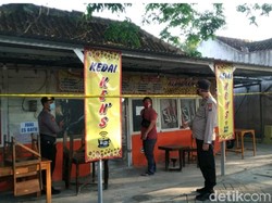 Belasan Warkop dan Kafe di Bojonegoro Disegel Langgar Aturan PPKM Darurat