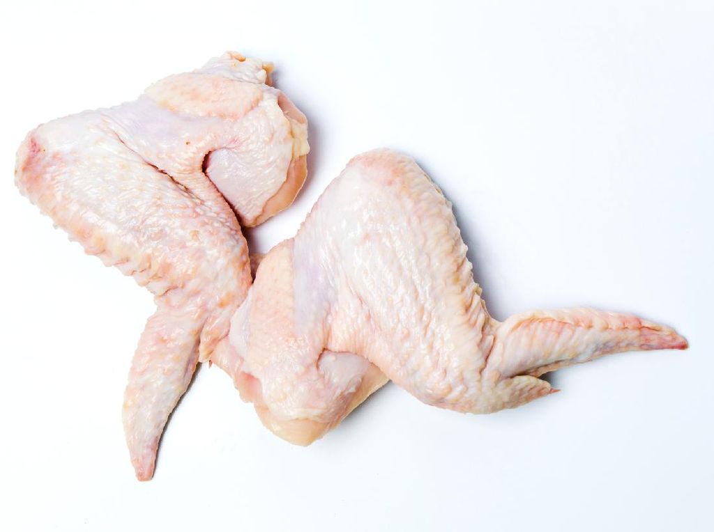 Sayap Ayam Katanya Biang Kerok Kanker Payudara, Mitos atau Fakta? Sayap Ayam Katanya Biang Kerok Kanker Payudara, Mitos atau Fakta?
