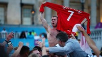 Di babak kedua, Inggris menambah 3 gol lagi. Harry Maguire mencatatkan namanya di papan skor pada menit ke-46, Kane mencetak gol keduanya pada menit ke-50, dan Jordan Henderson membukukan gol penutup pada menit ke-63. Hollie Adams/Getty Images.