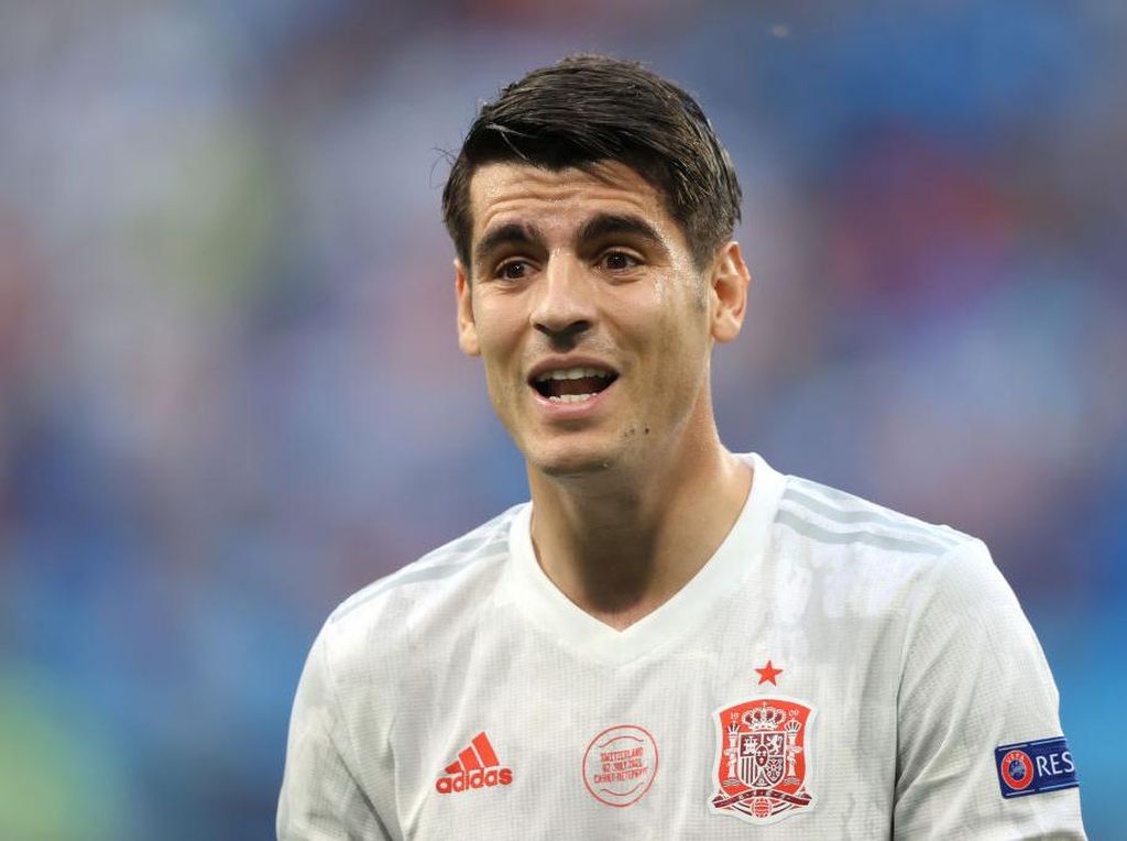 Morata Bobol Italia, Istrinya Diserang Tifosi Morata Bobol Italia, Istrinya Diserang Tifosi