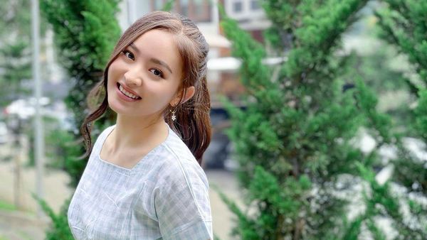 7 Potret dan Fakta Natasha Wilona, Pernah Miskin sebelum Terkenal