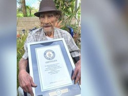 Ini Dia Pria Tertua di Dunia, Apa ya Rahasianya?