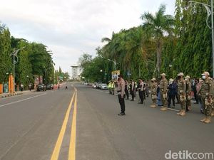 Penyekatan PPKM Darurat di Cilegon, Jalan Protokol Ditutup Khusus Malam Penyekatan PPKM Darurat di Cilegon, Jalan Protokol Ditutup Khusus Malam