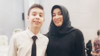 8 Momen Kenangan Jane Shalimar & Putra Tunggalnya yang Kini Beranjak Remaja