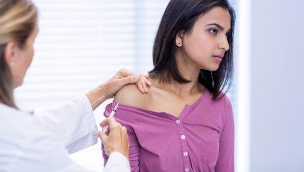 Kiat atasi rasa takut saat vaksinasi