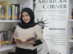 Rahasia Lovie Jadi Wisudawan Terbaik UMM dengan IPK Sempurna