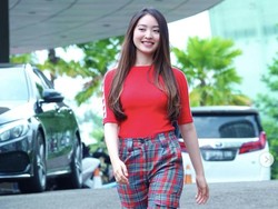 Dukungan untuk Natasha Wilona yang Bantah Ngotot Kerja saat Positif COVID-19