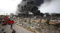 Potret Dahsyatnya Dampak Ledakan Pabrik Kimia di Thailand