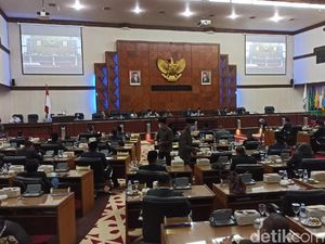 Selidiki Dana Siluman APBA Apendiks, Anggota DPR Aceh Usul Hak Angket