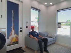 Elon Musk Ngontrak di Rumah Petak, Ini Komentar Tetangga