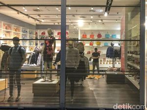Mal Buka Sampai Pukul 17.00 di Wilayah PPKM Level 3, Pengunjung Ambyar Pol!