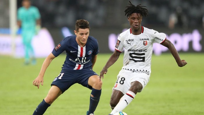 SHENZHEN, CHINA - AUGUST 03: Eduardo Camavinga of Stade Rennais FC in action during the 2019 Trophee des Champions between Paris saint-Germain and Stade Rennais FC at Shenzhen Uniersiade Sports Center on August 3, 2019 in Shenzhen, China. (Photo by Lintao Zhang/Getty Images)
