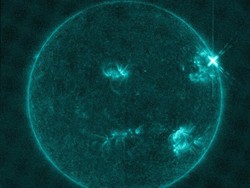 Awali 2025, Matahari Semburkan Suar Dahsyat Bikin Radio di Bumi Padam