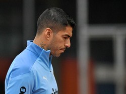 Luis Suarez Mau Balik ke Liverpool?