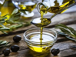 Khasiat Minyak Zaitun Favorit Rasullulah SAW hingga Makanan Sunnah Untuk Imunitas