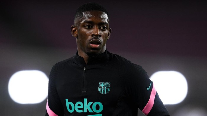 BARCELONA, SPAIN - FEBRUARY 16: Ousmane Dembele of FC Barcelona looks on during the UEFA Champions League Round of 16 match between FC Barcelona and Paris Saint-Germain at Camp Nou on February 16, 2021 in Barcelona, Spain. (Photo by David Ramos/Getty Images)