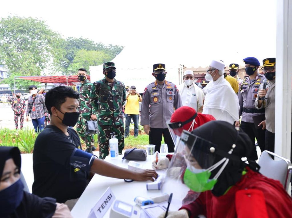 Panglima TNI-Kapolri Gandeng Rabithah Alawiyah untuk Percepat Program Vaksin