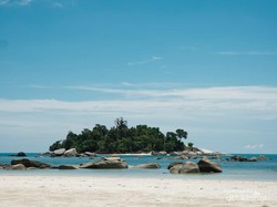 Pantai Jerangkat, Destinasi Perawan dari Bangka Barat