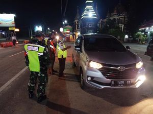 PPKM Darurat Jawa Timur: Dipantau Via Udara-Masih Ada yang WFO PPKM Darurat Jawa Timur: Dipantau Via Udara-Masih Ada yang WFO
