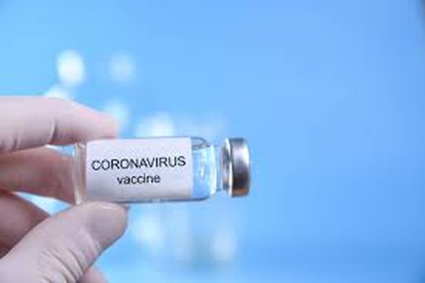 Sinpharm vaksin covid-19 yang sudah mendapat sertifikasi penggunaan darurat/foto:freepik.com