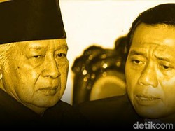Antara Harmoko dan Soeharto