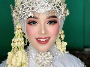 Biking Pangling, Ini Pengantin yang Viral Lebih Mahal Makeup dari Dekorasinya