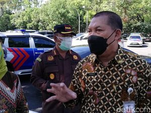 Corona di Solo Nanjak Lagi, SD Kanisius Keprabon 2 Ditutup Corona di Solo Nanjak Lagi, SD Kanisius Keprabon 2 Ditutup