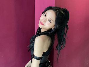 Penjelasan Yuna ITZY Usai Dirumorkan Pacaran dengan Jay ENHYPEN