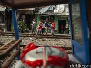 Jumlah Warga Miskin di Jakarta Meningkat Imbas Pandemi Corona Jumlah Warga Miskin di Jakarta Meningkat Imbas Pandemi Corona