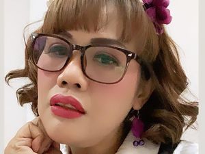 Elly Sugigi Ingin Rujuk dengan Mantan Suami Elly Sugigi Ingin Rujuk dengan Mantan Suami