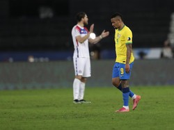 Argentina vs Brasil: Gabriel Jesus Absen akibat Tendangan Kungfu