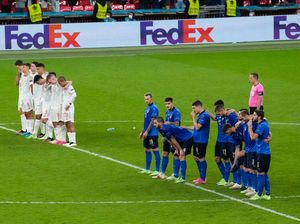 Soal Adu Penalti, Pique Sebut Italia Lebih Diuntungkan karena...