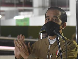 Jokowi Minta Pemuda hingga Ibu-ibu PKK Jadi Relawan COVID-19 Jokowi Minta Pemuda hingga Ibu-ibu PKK Jadi Relawan COVID-19
