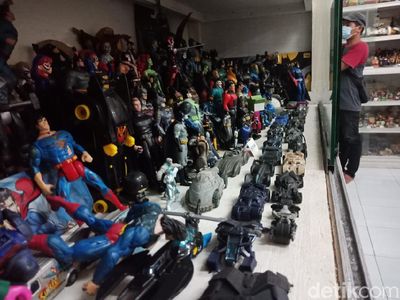 Bahagia Itu Sederhana, Nostalgia Masa Kecil di Museum Mainan Jombang