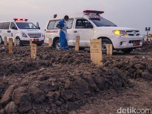 Konvoi Pengantar Jenazah Memang Prioritas di Jalan, tapi.... Konvoi Pengantar Jenazah Memang Prioritas di Jalan, tapi....
