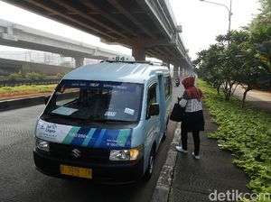 Imbas PPKM Darurat, Angkot Sepi Penumpang
