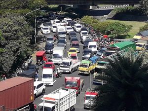 Catat! Ini Kapasitas Maksimal Mobil Pribadi Selama Masa PPKM Darurat Catat! Ini Kapasitas Maksimal Mobil Pribadi Selama Masa PPKM Darurat