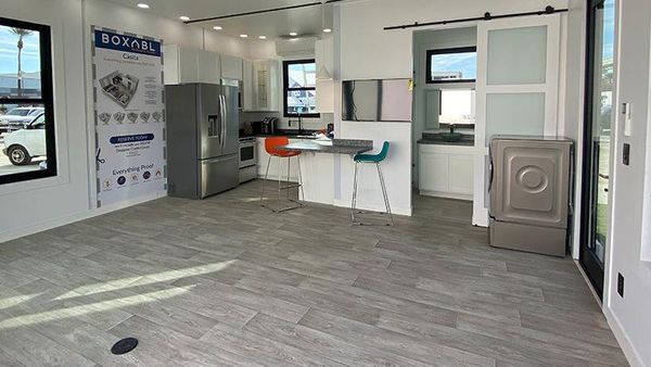 Potret Kontrakan Manusia Rp 2.400 Triliun yang Sukar Dipercaya