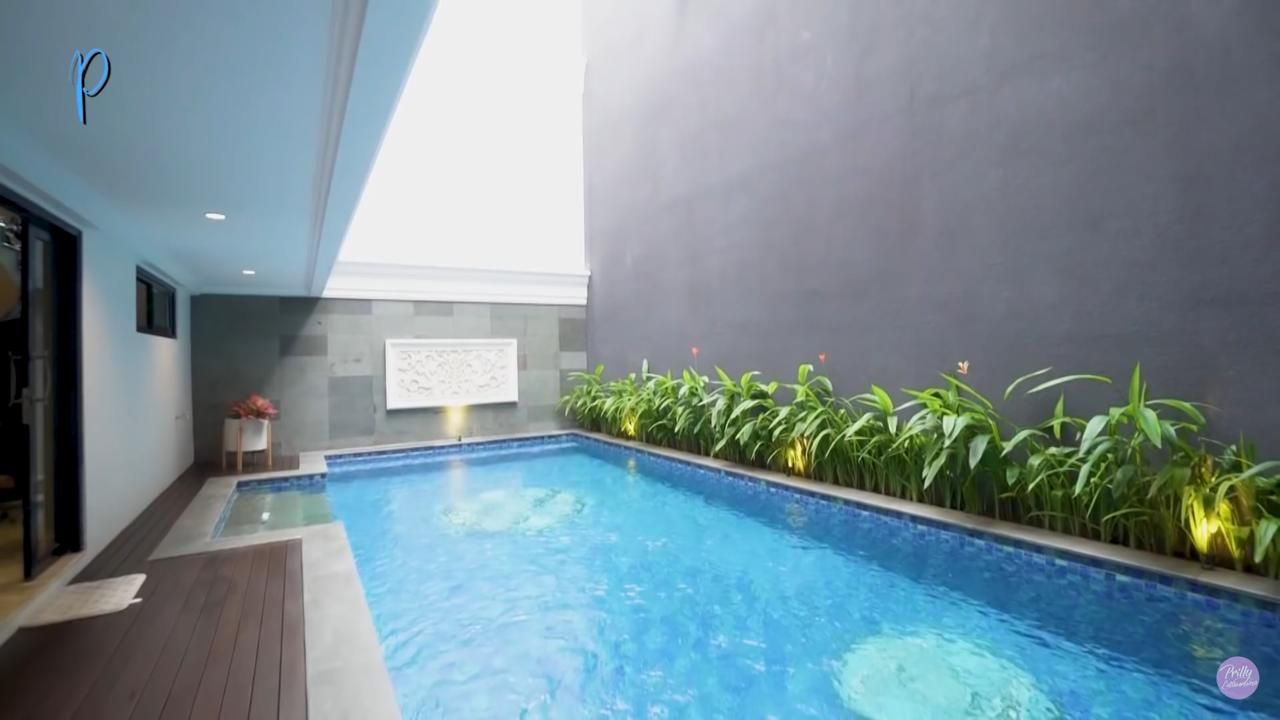 Rumah Mewah Prilly Latuconsina