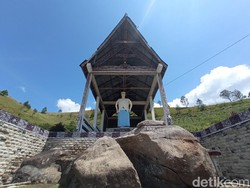Ini Tempat Gudang Emas Sampai Obat Pembangkit Orang Mati