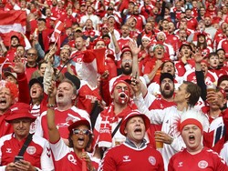 Lolos sebagai Runner up membuat Denmark bertemu Gareth Bale dkk, Timnas Wales pun juga dibantai 4-0 oleh Denmark gol-gol itu diciptakan oleh Kasper Dolberg dau gol, Joakim Maehle dan Martin Braithwaite. Wolfgang Rattay - Pool/Getty Images.