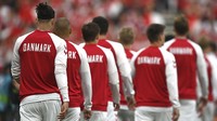 Terlepas dari penalti yang menjadi kontroversi dan adanya dua bola dalam satu lapangan sebelum terjadinya penalti untuk Inggris, perjuangan Timnas Denmark menjadi kejutan pada ajang Piala Eropa kali ini. Stuart Franklin/Getty Images.