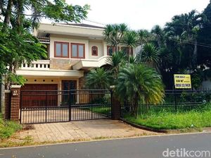 Obral Rumah Mewah hingga Moge, Orang Kaya Bener-bener Bangkrut? Obral Rumah Mewah hingga Moge, Orang Kaya Bener-bener Bangkrut?