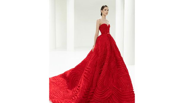 ELIE SAAB Haute Couture Fall / Winter 2021-22