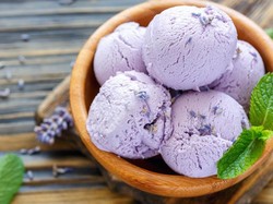 5 Es Krim Unik Korea, Ada Rasa Gochujjang hingga Daun Perilla