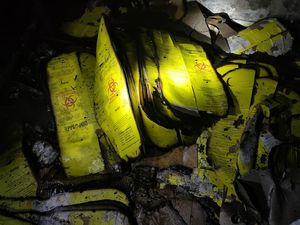 Gudang Vaksin Terbakar, Puskesmas Sumur Batu Dapat Pasokan dari Kemayoran Gudang Vaksin Terbakar, Puskesmas Sumur Batu Dapat Pasokan dari Kemayoran
