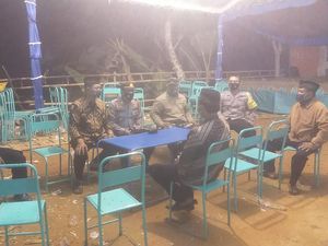 Polisi Selidiki Warga Gelar Hajatan Tayub Saat PPKM Darurat di Trenggalek Polisi Selidiki Warga Gelar Hajatan Tayub Saat PPKM Darurat di Trenggalek