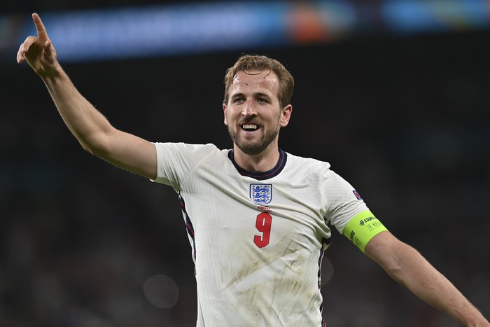 Englands Harry Kane celebrates his sides 2-1 win at the end of the Euro 2020 soccer championship semifinal match between England and Denmark at Wembley stadium in London, Wednesday, July 7, 2021. (AP Photo/Paul Ellis, Pool)